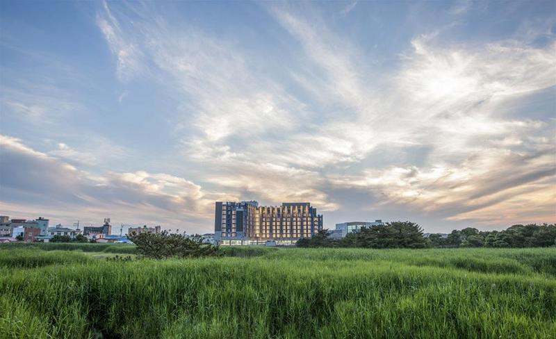 บราวน์สวีท เชจู Hotel เมืองเชจู ภายนอก รูปภาพ